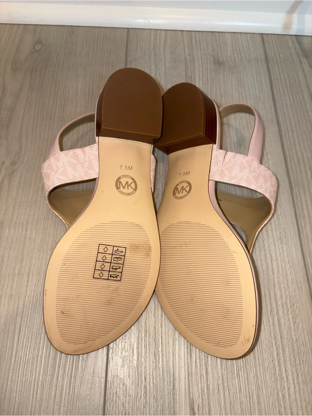 Michael Kors Blush Pink MK Logo T-Strap Sandals with Gold Hardware - Picture 4 of 4